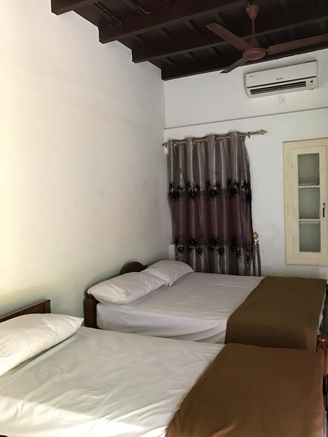 Palm Rivera Kochi Ngoại thất bức ảnh