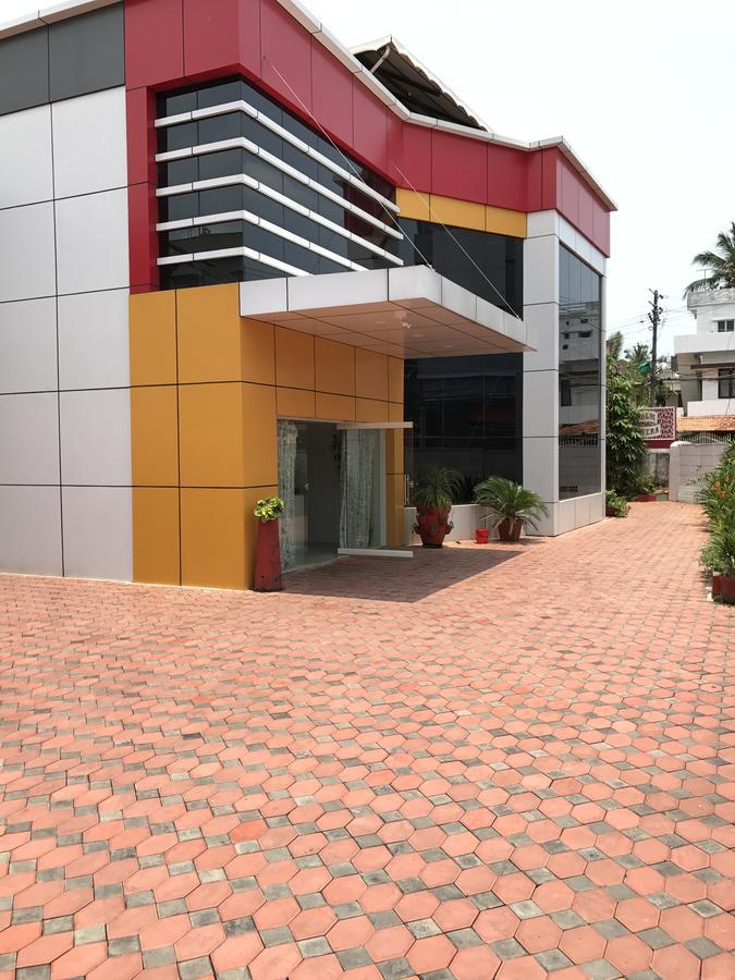 Palm Rivera Kochi Ngoại thất bức ảnh